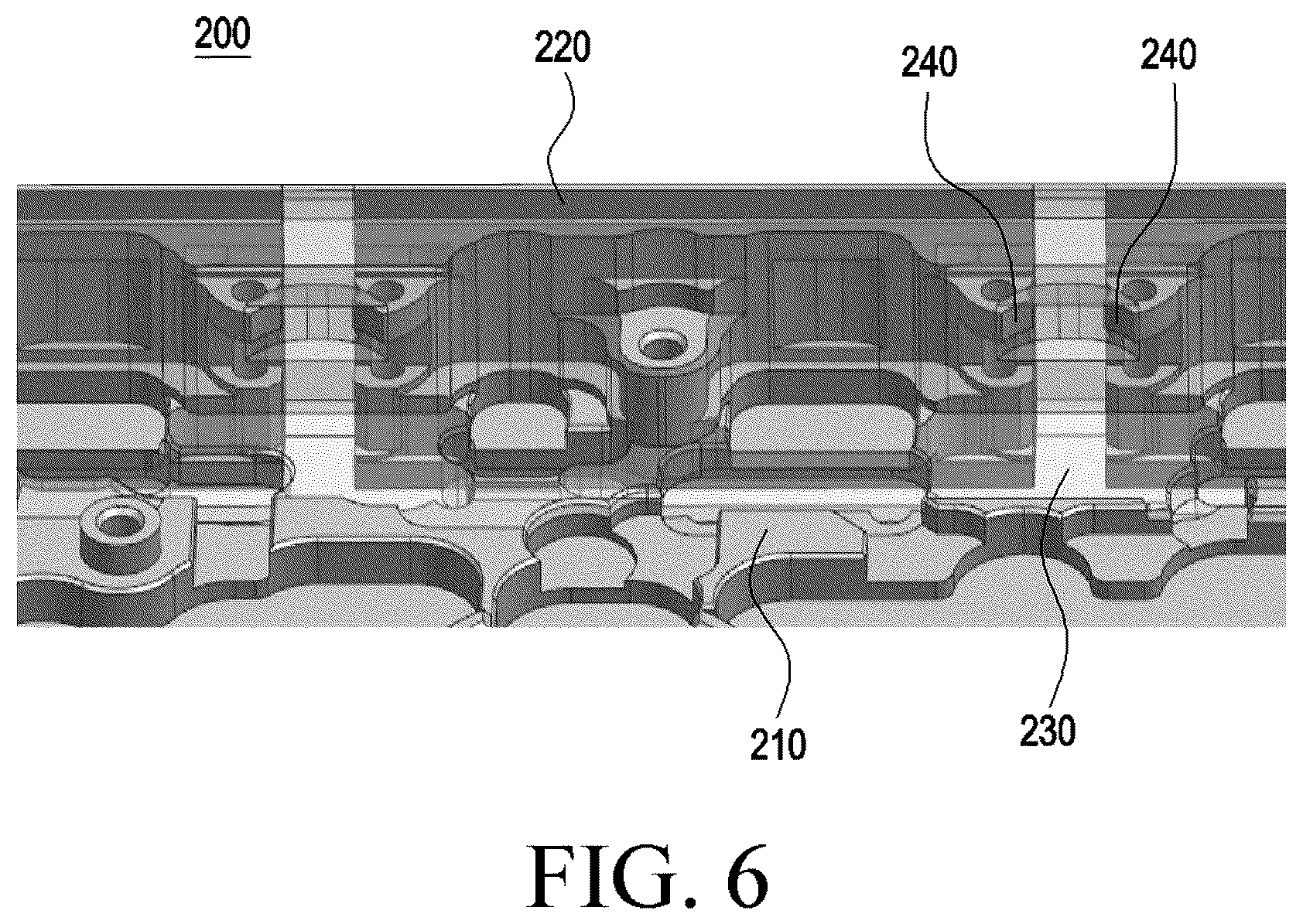 Patent US12468357 Figure 7 – Electronic device comprising housing