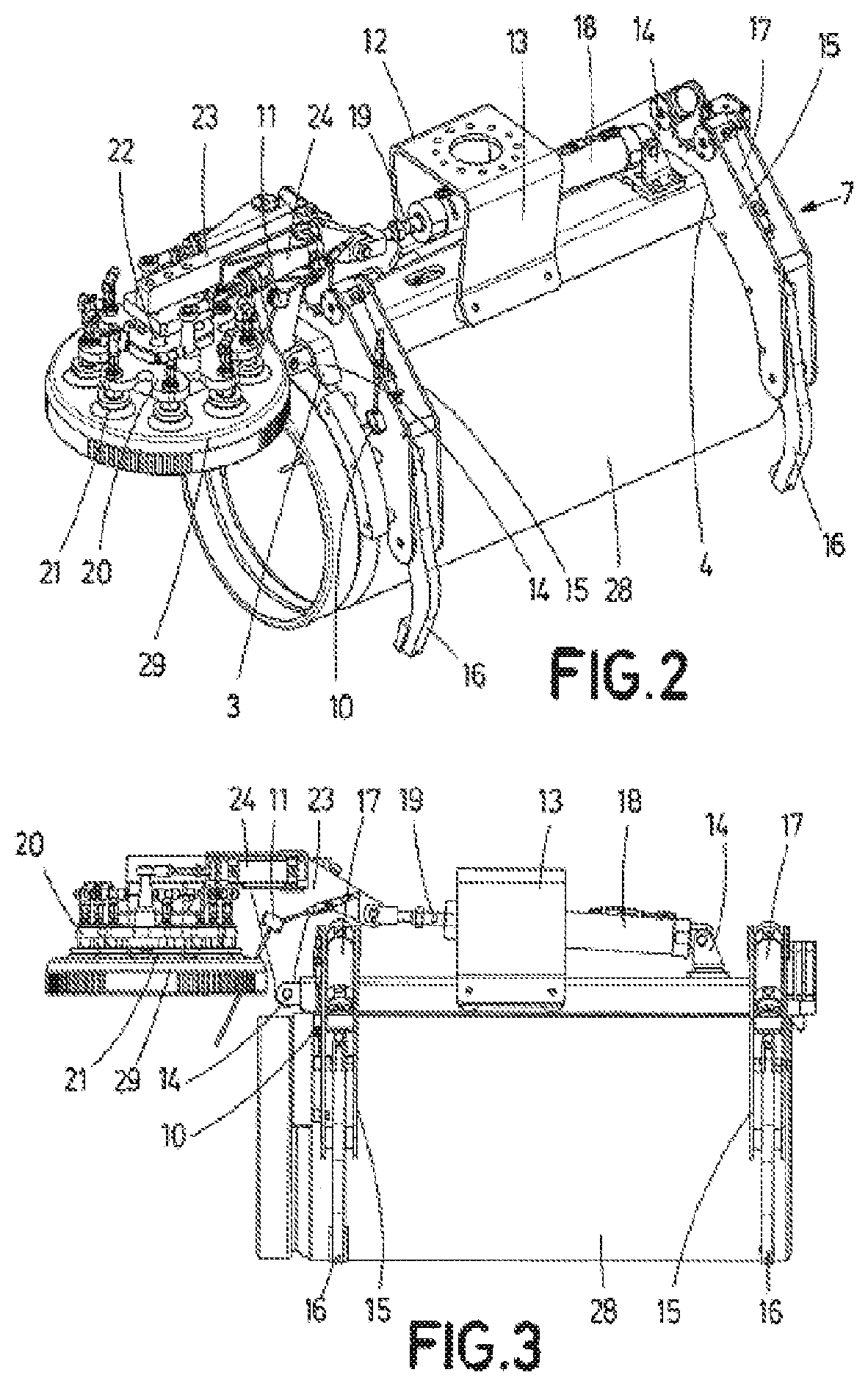Patent US12472633 Figure 2 – Mechanical grapple for high-pressure processing containers and method for handling high-pressure processing containers using said mechanical grapple