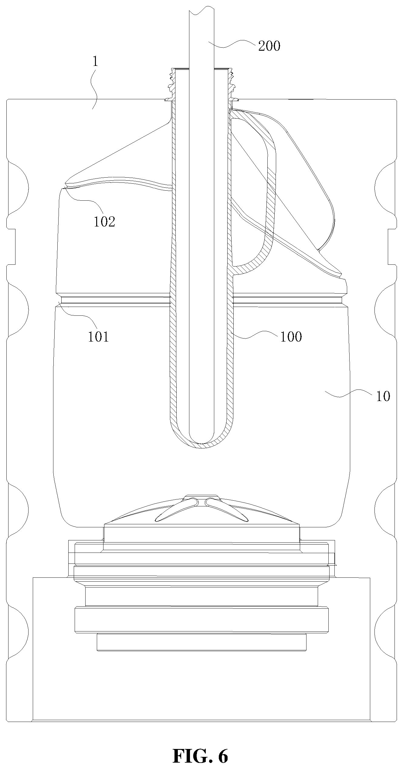 Patent US12479150 Figure 5 – Bottle blowing mold, bottle blowing machine and plastic bottle