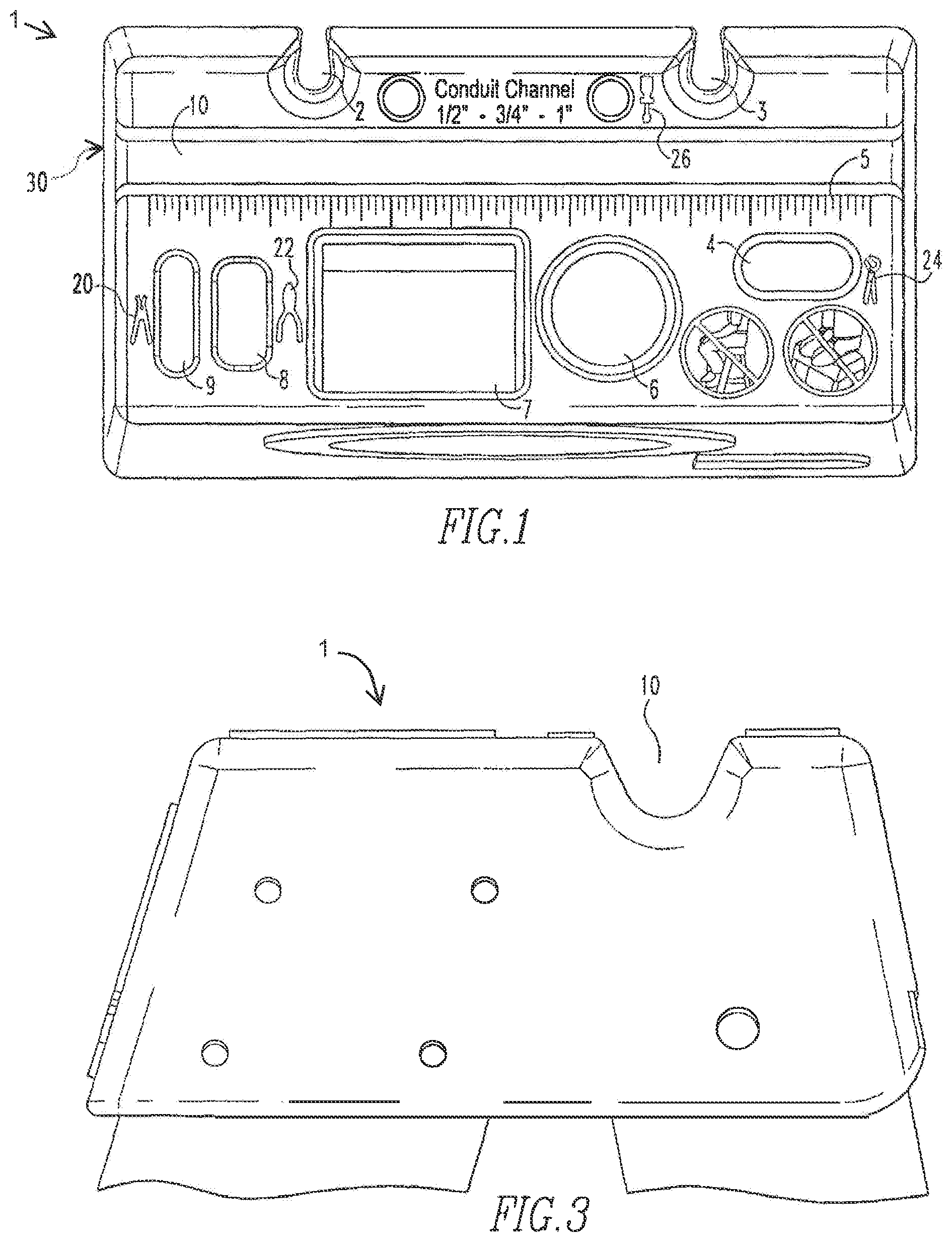 Patent US12497835 Figure 1 – Ladder and ladder top with tool slot