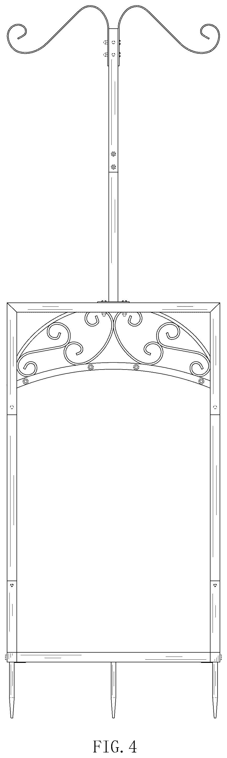Patent USD1077621 Figure 4 – Hose holder