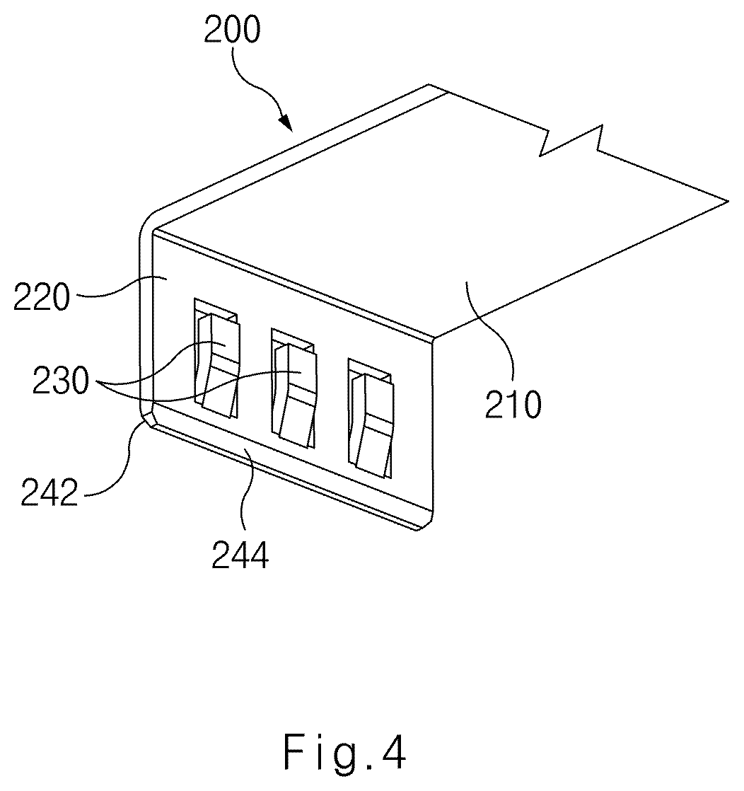 Patent US12562397 Figure 4 – Fuel cell stack and clamp