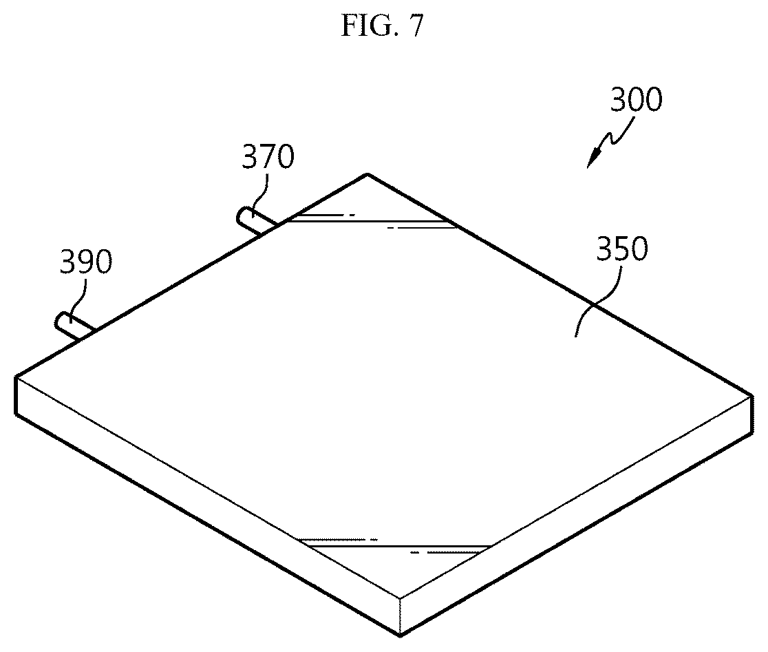 Patent US12562426 Figure 7 – Battery pack and vehicle including same