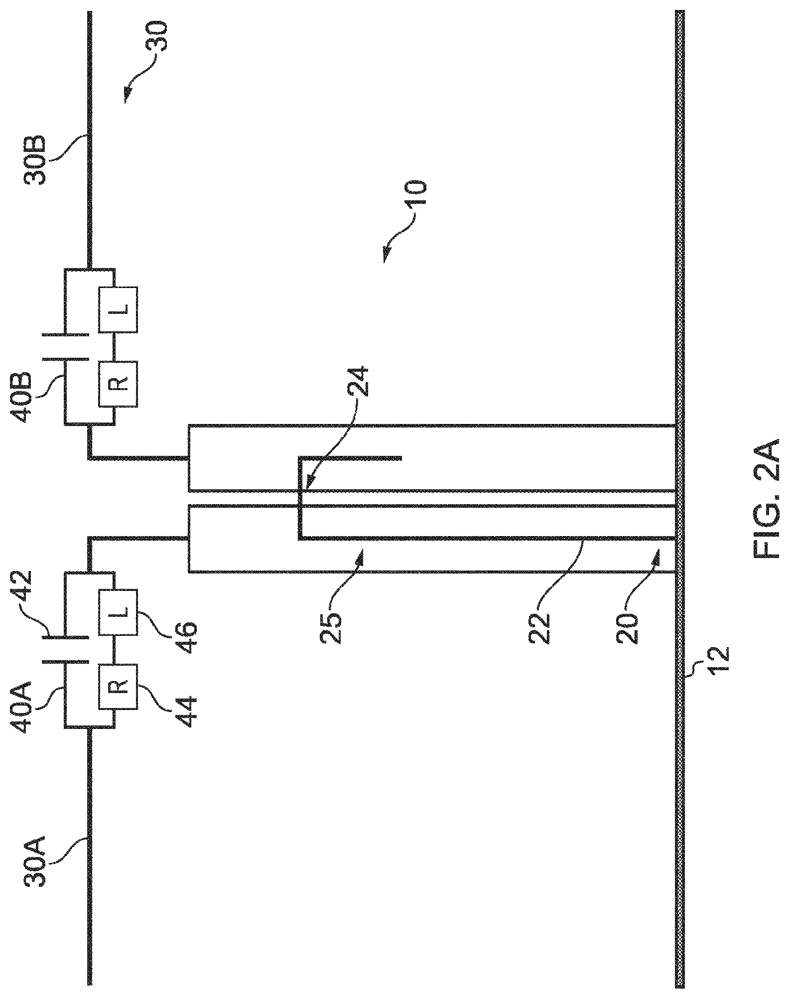 Patent US12562479 Figure 3 – High band antenna elements and a multi-band antenna