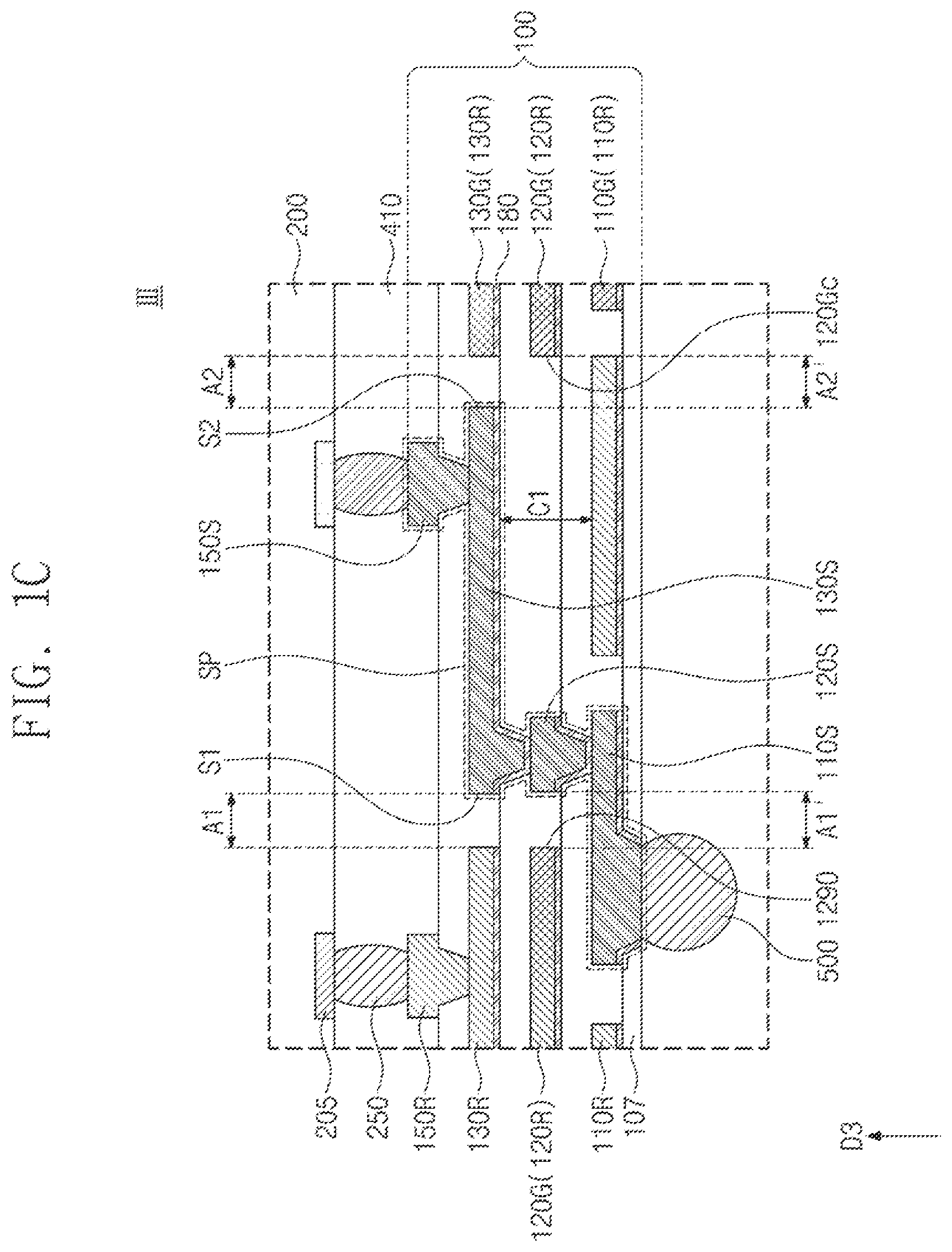 Patent US12564079 Figure 3 – Semiconductor package including a redistribution substrate and a pair of signal patterns