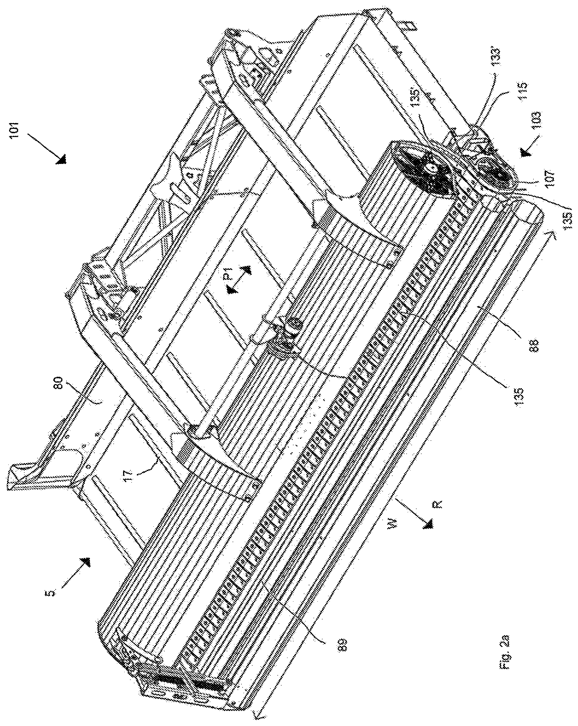 Patent US12564134 Figure 5 – Agricultural device equipped with a pick-up mechanism and a cross conveyor belt