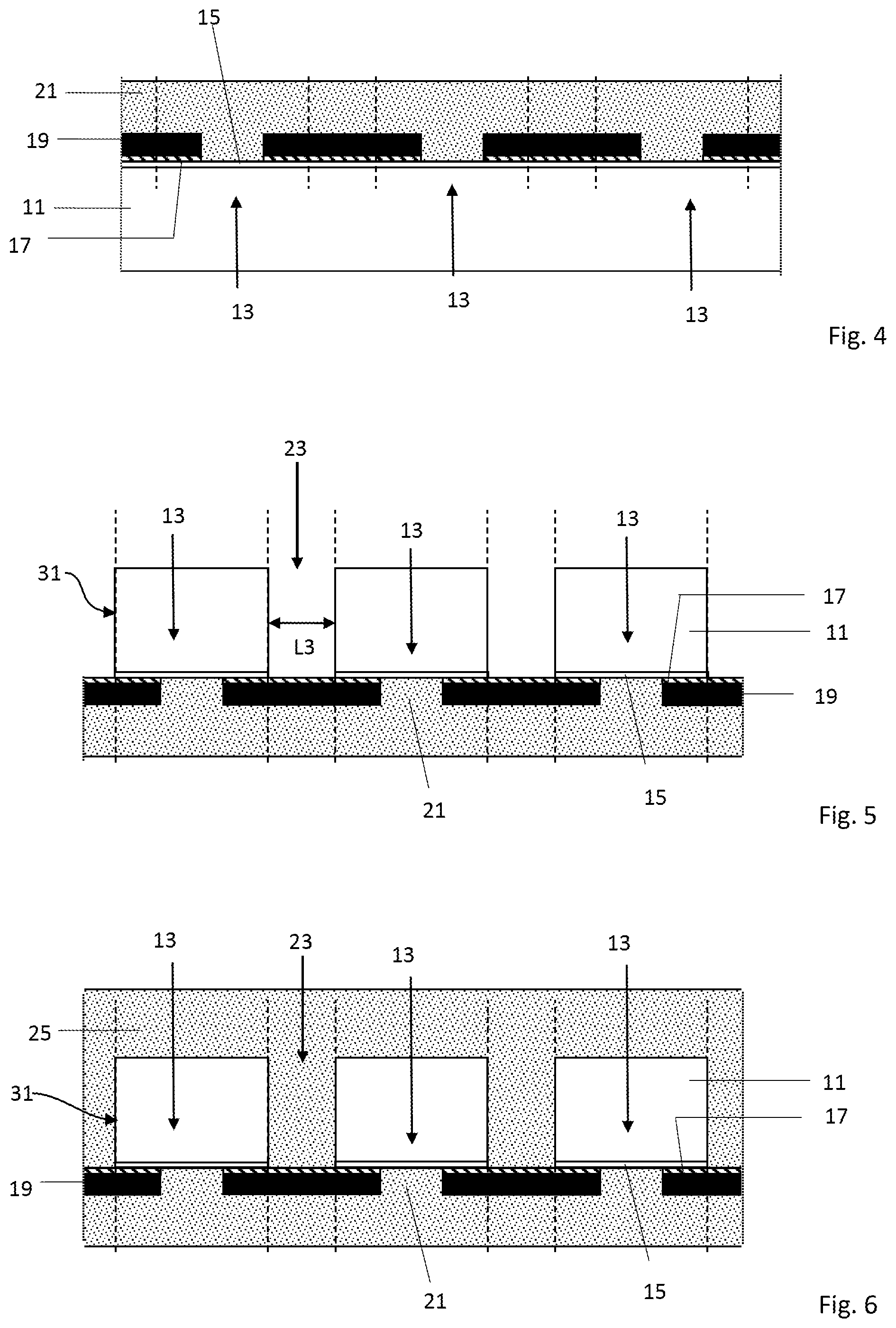 Patent US12588545 Figure 2 – Electronic chip with contacts