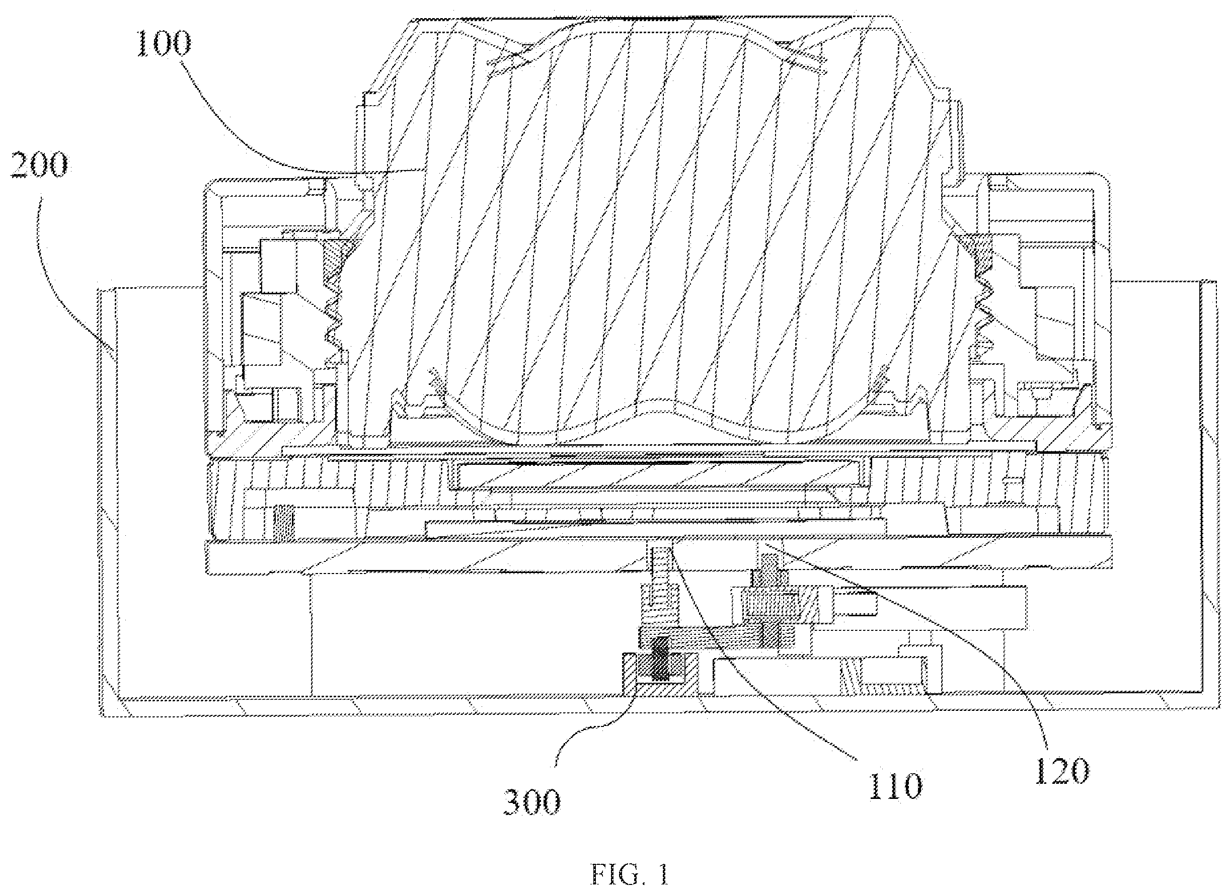 Patent US12590670 Figure 1 – Electronic device and photographic apparatus thereof