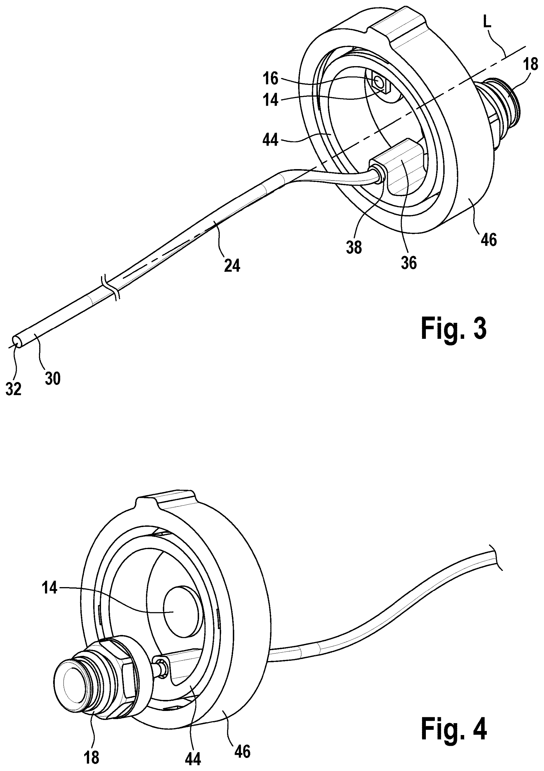 Patent US12599291 Figure 2 – Optical instrument configured to switch between an integrated and external light source