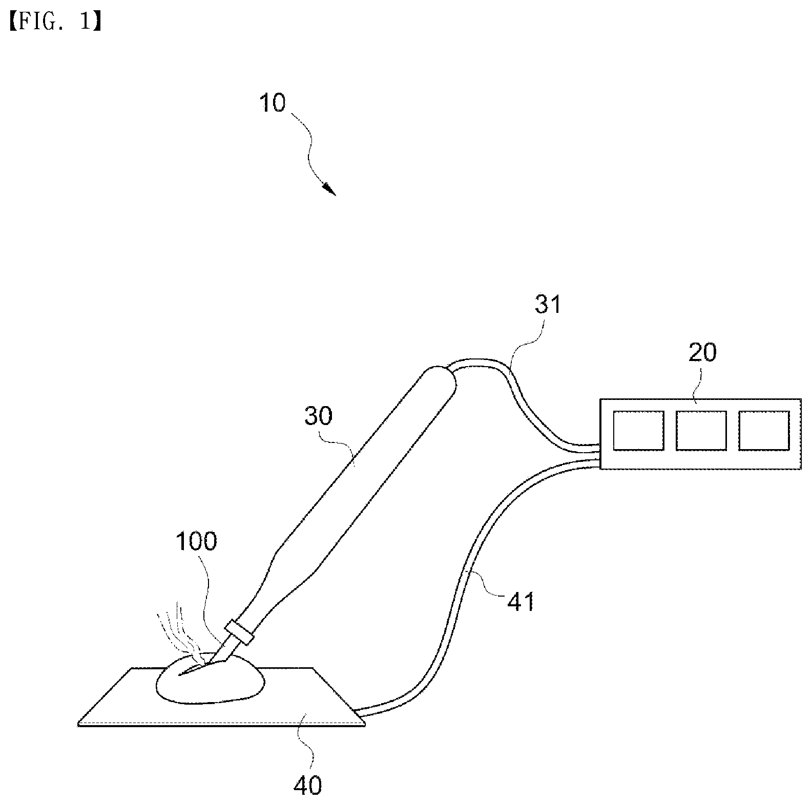 Patent US12599427 Figure 1 – Smog suction structure for electrosurgical handpiece