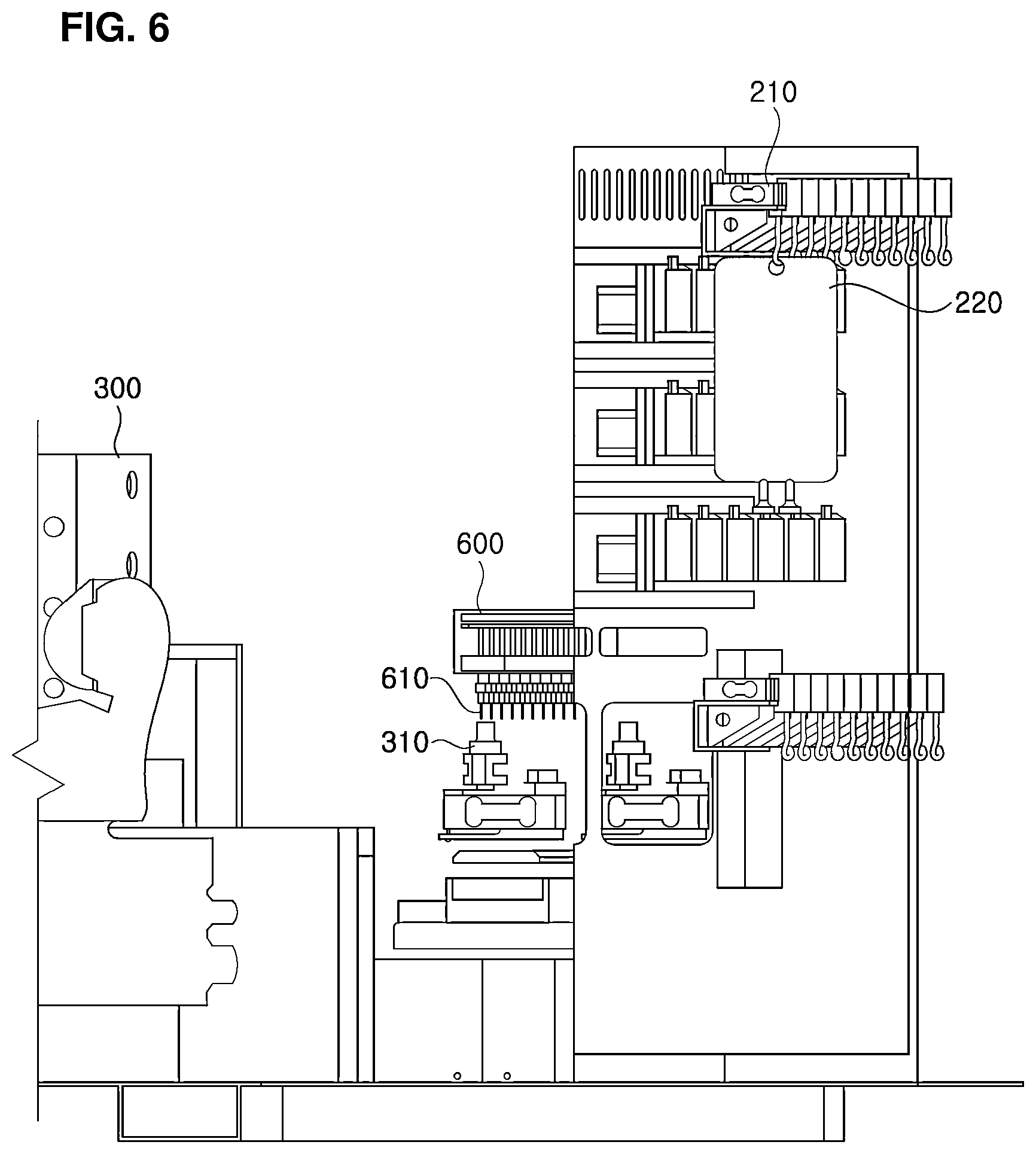 Patent US12599880 Figure 6 – Raw material/container supply device for individual-specific cosmetics manufacturing selling machine