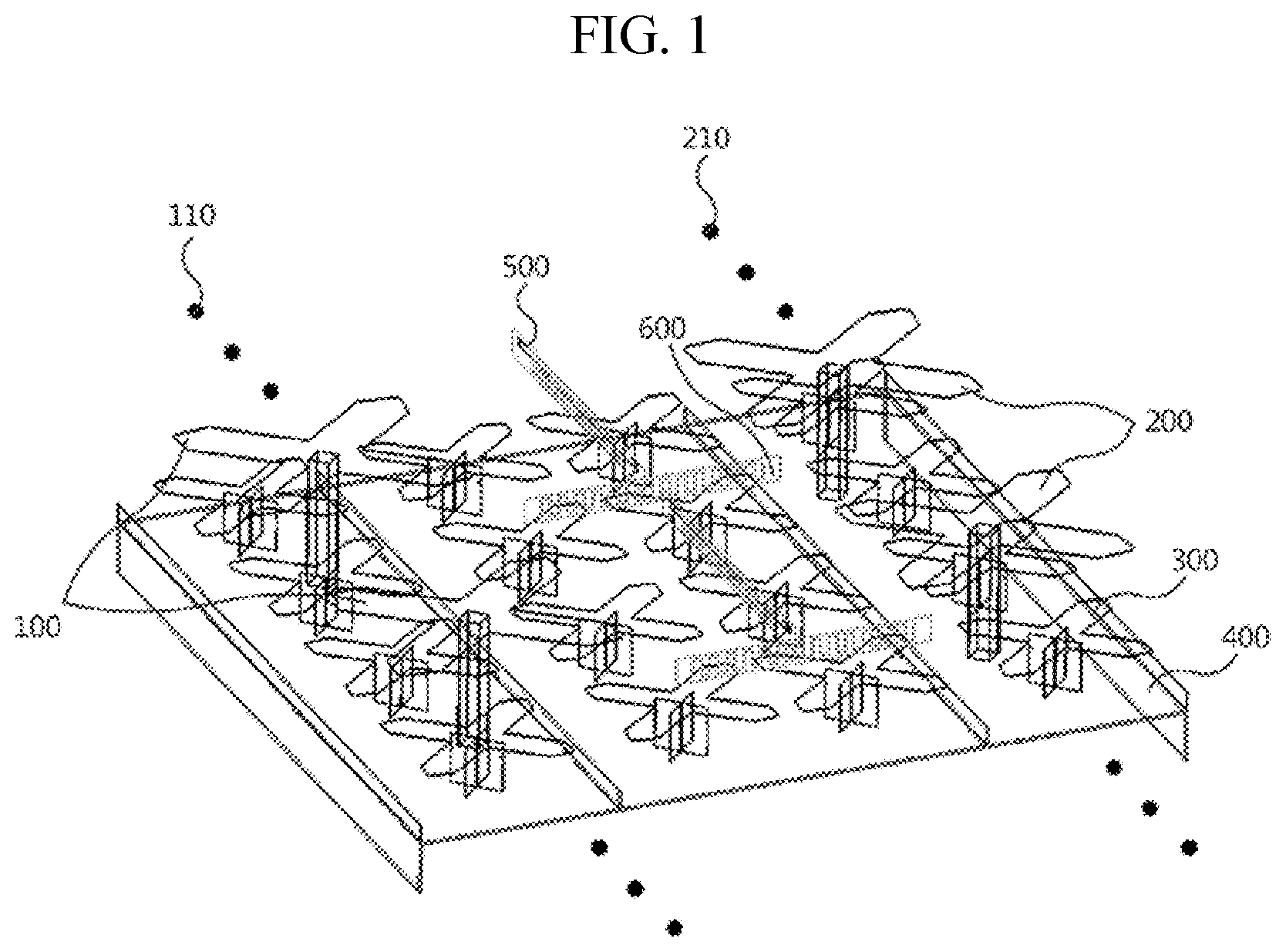 Patent US12614857 Figure 1 – Multiband base station antenna having improved beamwidth