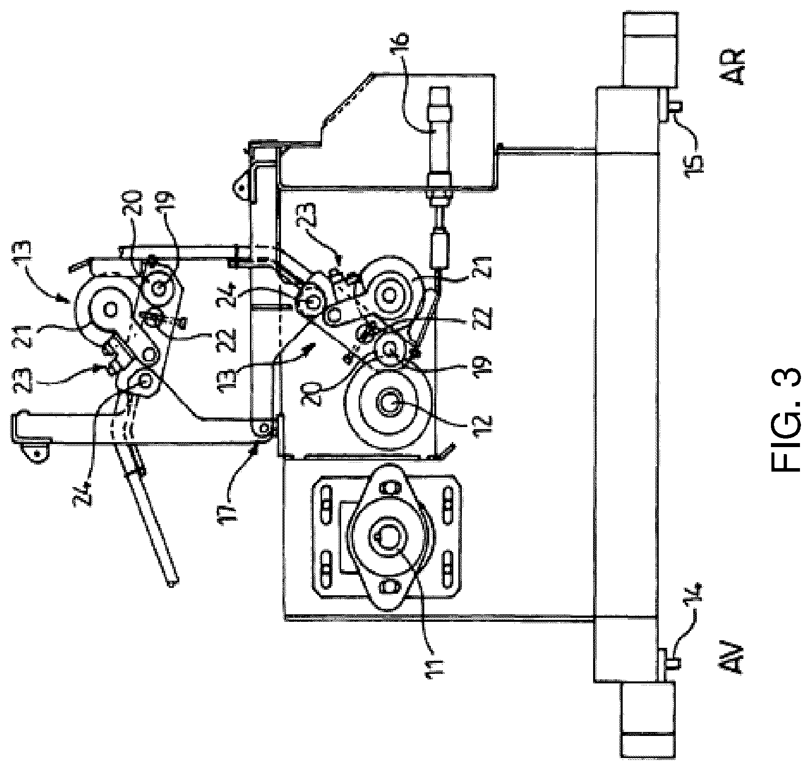 Patent US12618202 Figure 3 – Method for renovating a roadway and machine for simultaneous spreading of fibres and bitumen emulsion