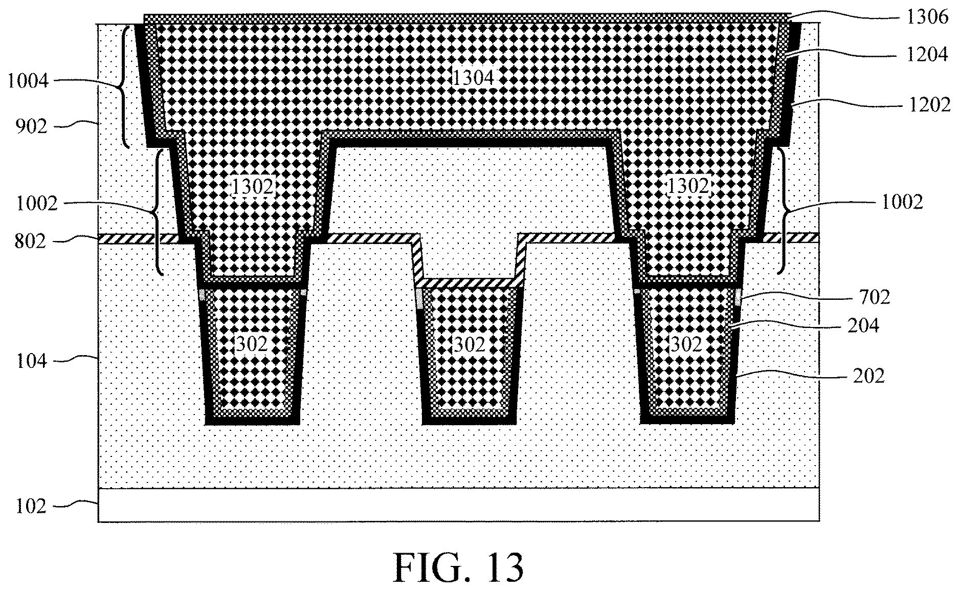 Patent US12622248 Figure 9 – Interconnects with sidewall barrier layer divot fill